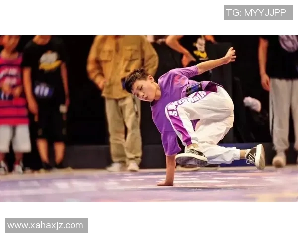 全国街舞大赛点评:武汉极限运动队展现灵活性与创意的精彩表现